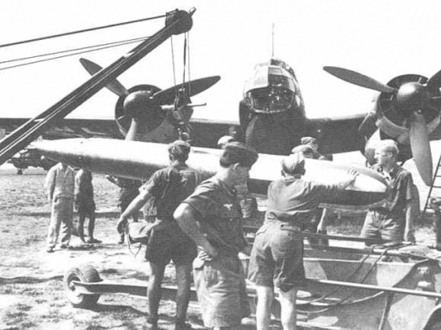 Junkers JU88 ground crew